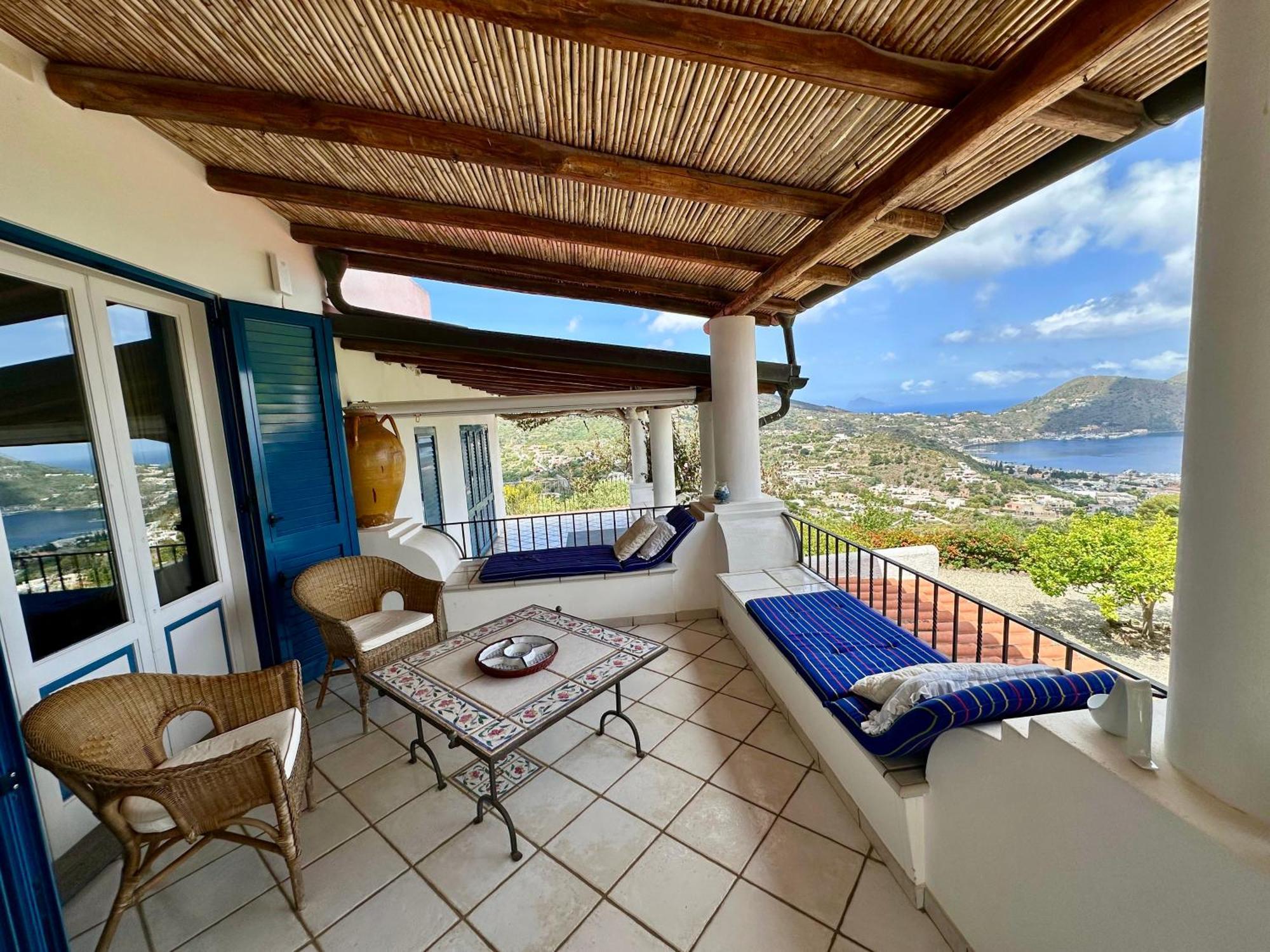 Villa 'A Pisa Lipari  Eksteriør billede